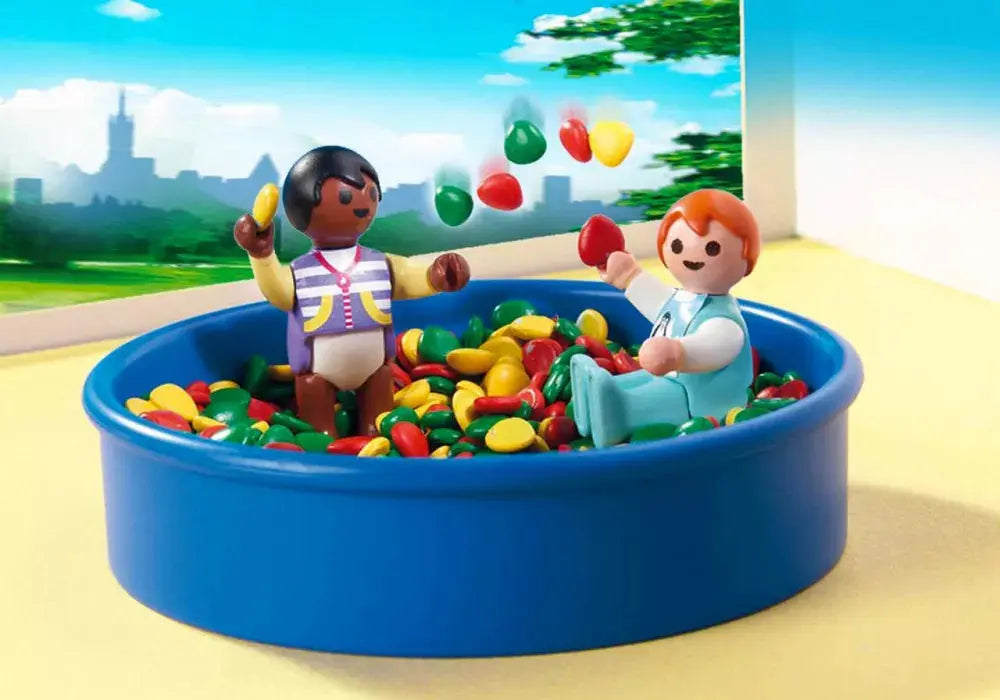 PLAYMOBIL City Life 5572 : Piscine à balles pour bébés Play Again