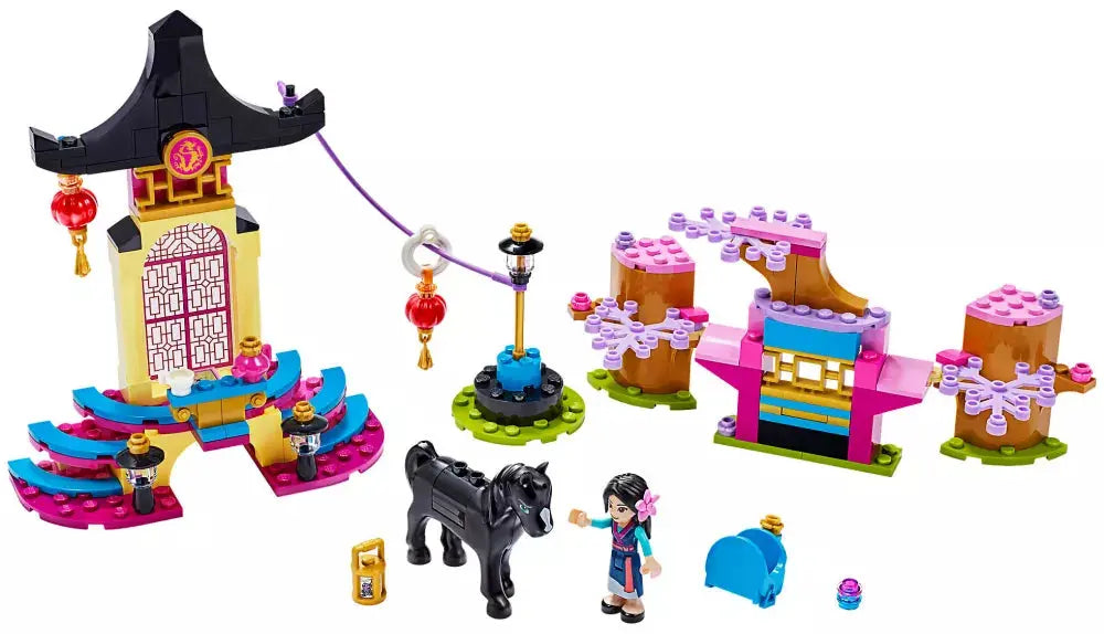 LEGO Disney 43182 : Le terrain d'entraînement de Mulan Play Again
