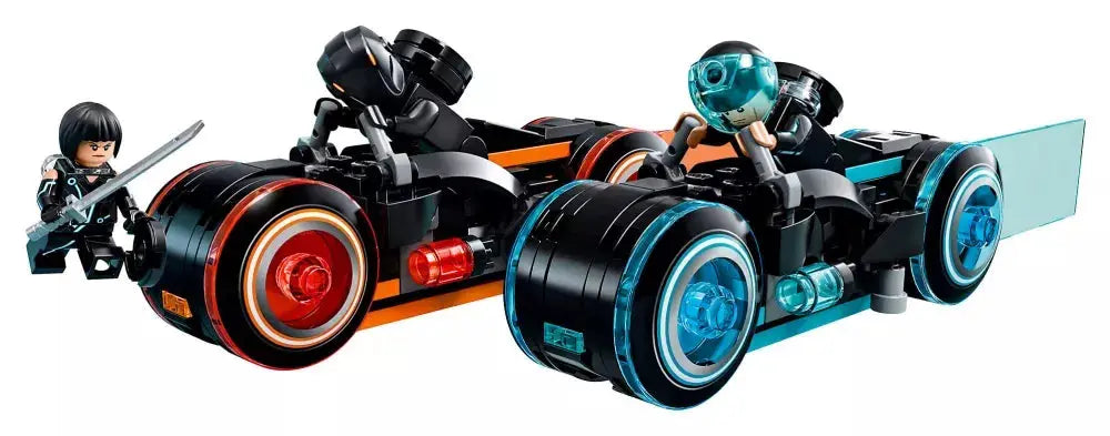 LEGO Ideas 21314 : TRON : L'Héritage Play Again