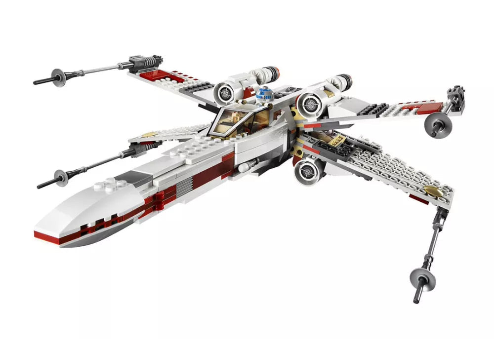 LEGO Star Wars 9493 : X-Wing Starfighter Play Again